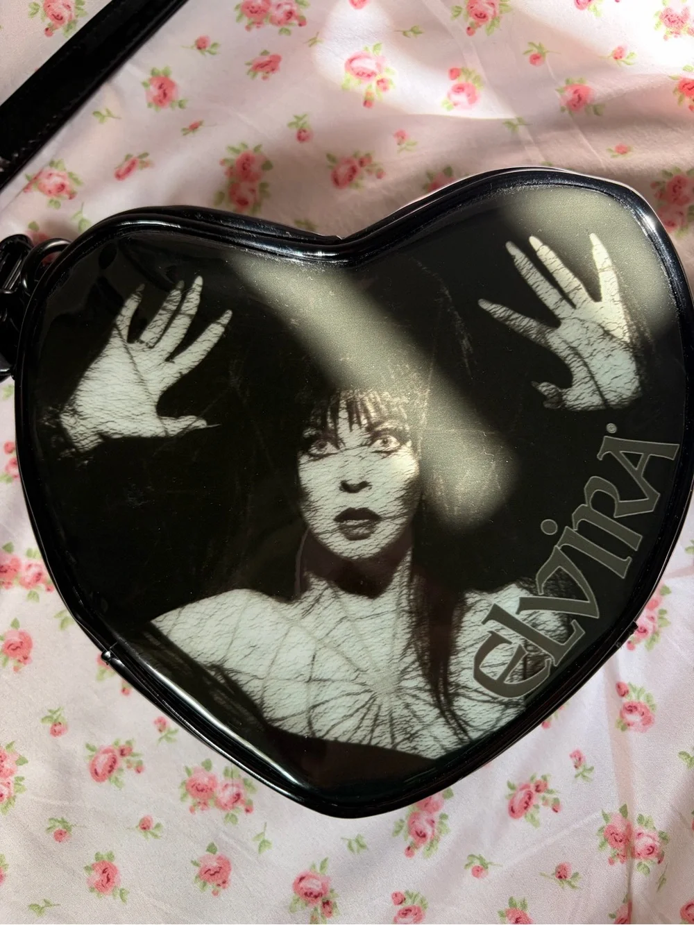 black small elvira heart purse